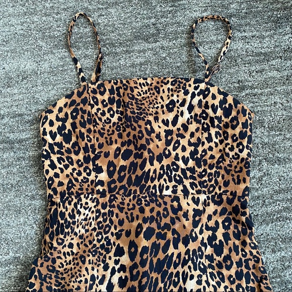 animal print body con dress - Picture 3 of 6